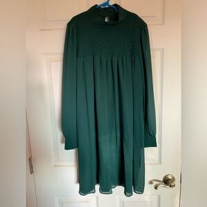Sugar+ Lips high neck emerald dress size small